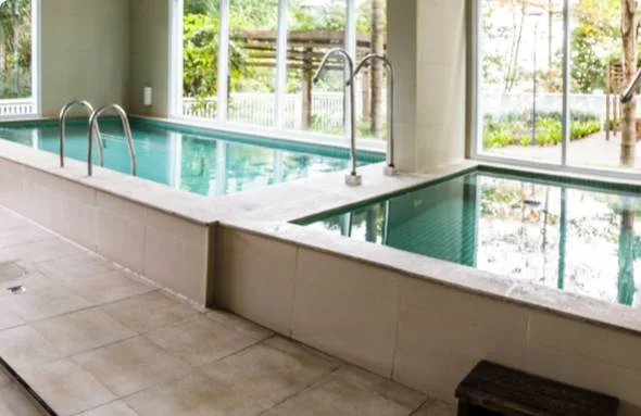 Spa, sauna e hidromassagem fitness
